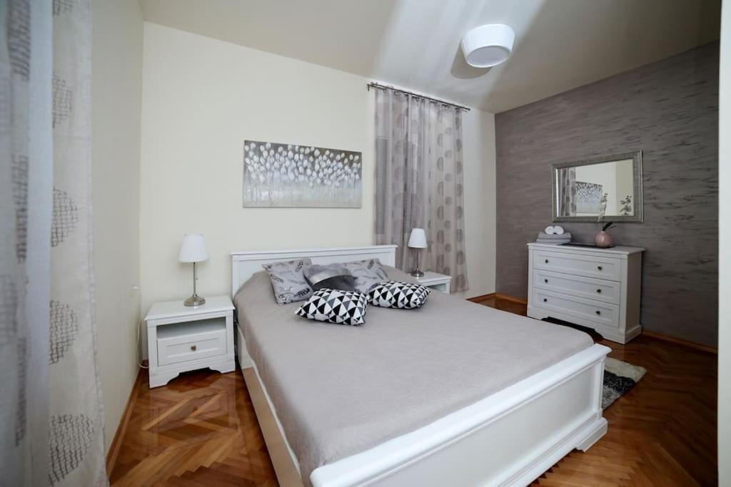 New Renovated Appartment Mauri 波雷奇 外观 照片