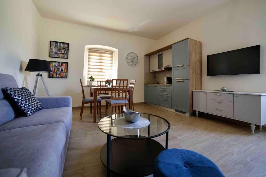 New Renovated Appartment Mauri 波雷奇 外观 照片